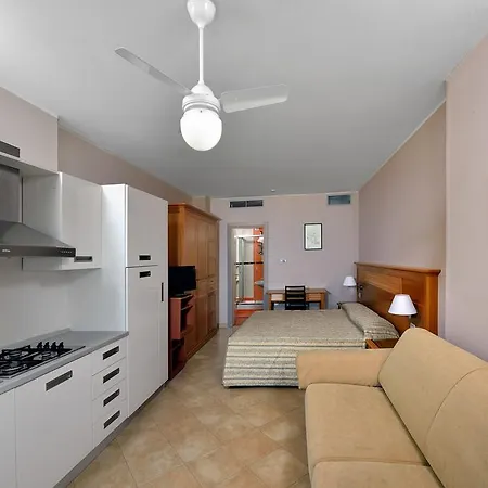 Feriested Santa Monica 4*