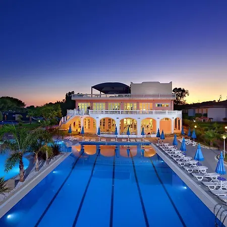 Resort Santa Monica Le Castella (Calabria)