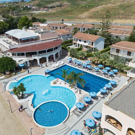 Santa Monica Resort Le Castella (Calabria)
