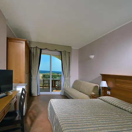 منتجع Santa Monica 4*