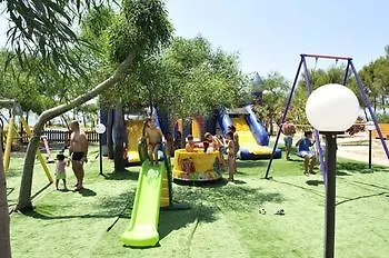 אתר נופש Santa Monica לה קסטלה