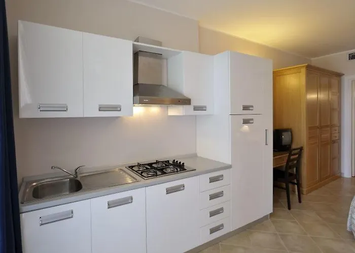 Santa Monica 4* Le Castella