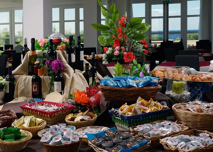 Üdülőközpont Santa Monica Le Castella